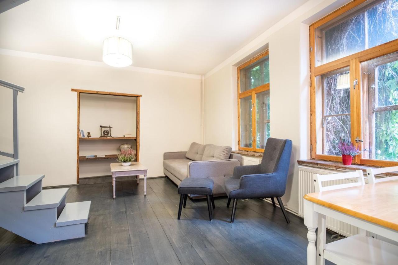 Dream Stay - Bright 2-Bedroom 2-Floor Old Town Apartment 塔林 外观 照片