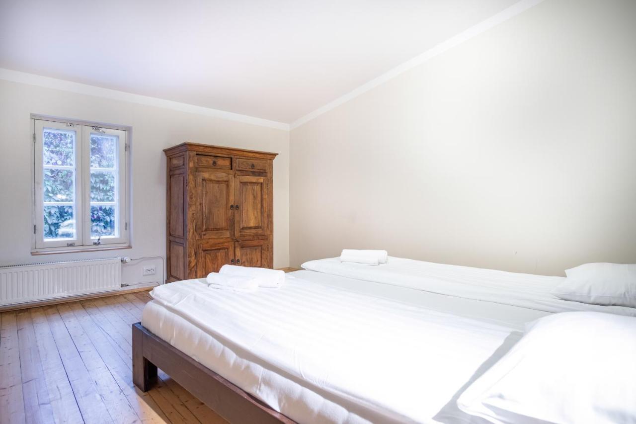Dream Stay - Bright 2-Bedroom 2-Floor Old Town Apartment 塔林 外观 照片